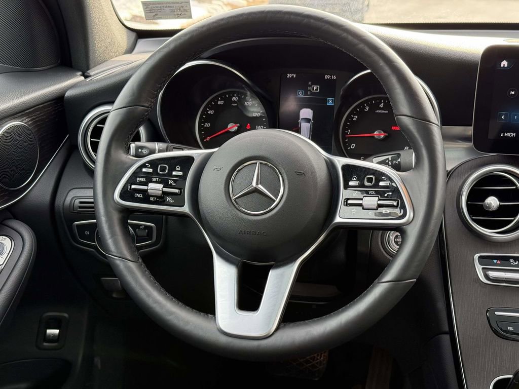 Used 2021 Mercedes-Benz GLC 300 4MATIC w/ Premium Package image 20