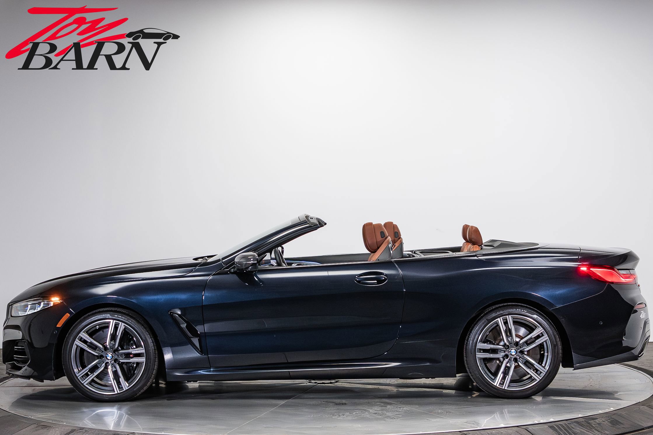 Used 2024 BMW M850i xDrive Convertible w/ M Carbon Exterior Package AWD/4WD image 2
