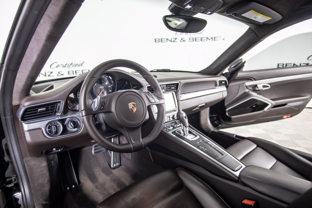Used 2013 Porsche 911 Carrera RWD image 19