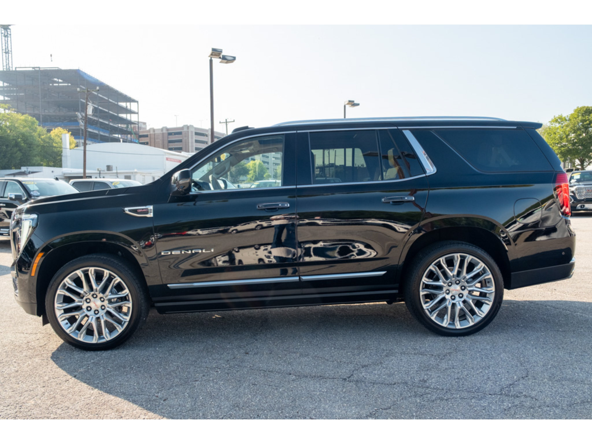 New 2026 GMC Yukon Denali w/ Sun & Power Step Package AWD/4WD image 5
