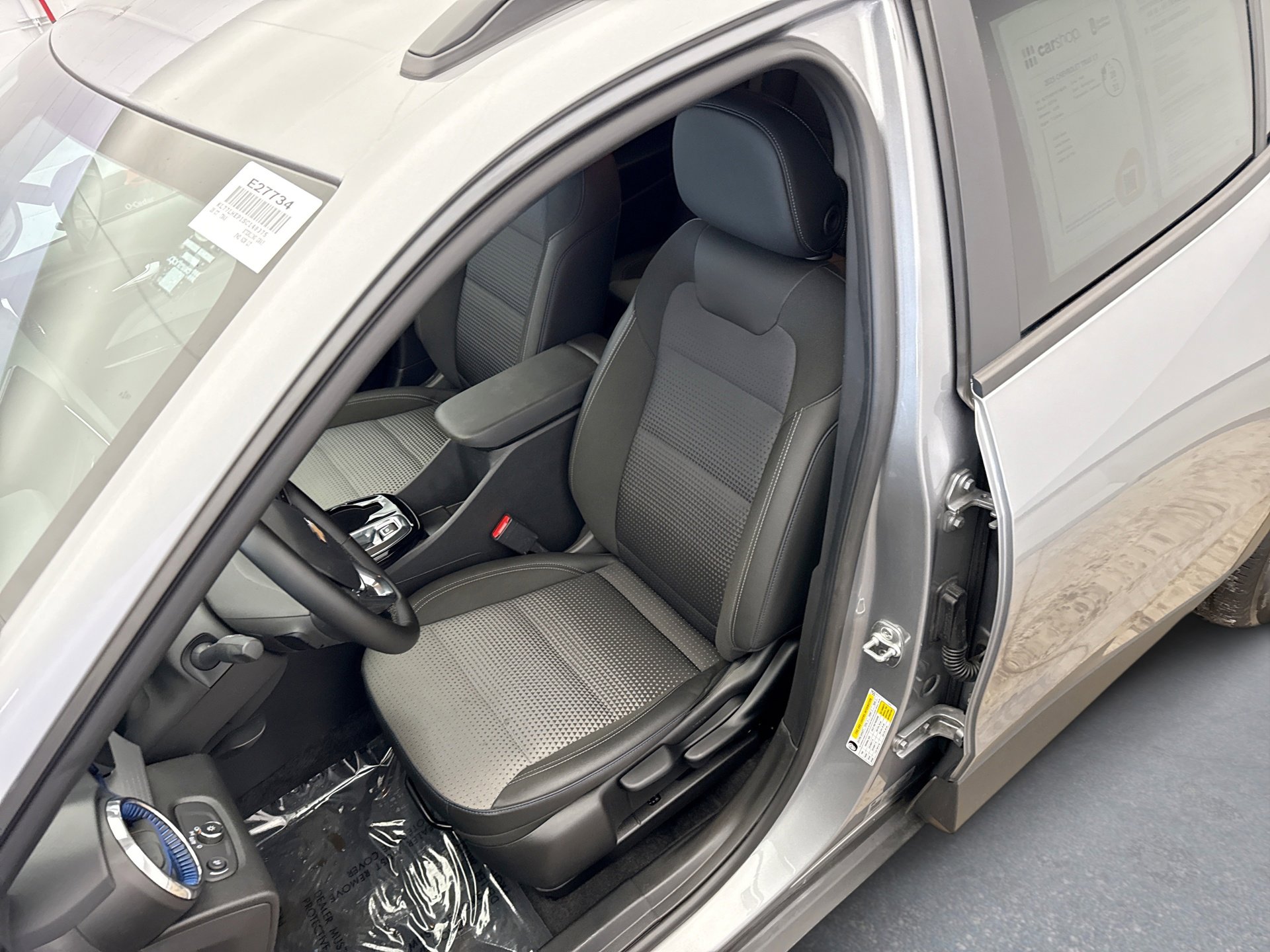 Used 2025 Chevrolet Trax LT w/ Driver Confidence Package image 11