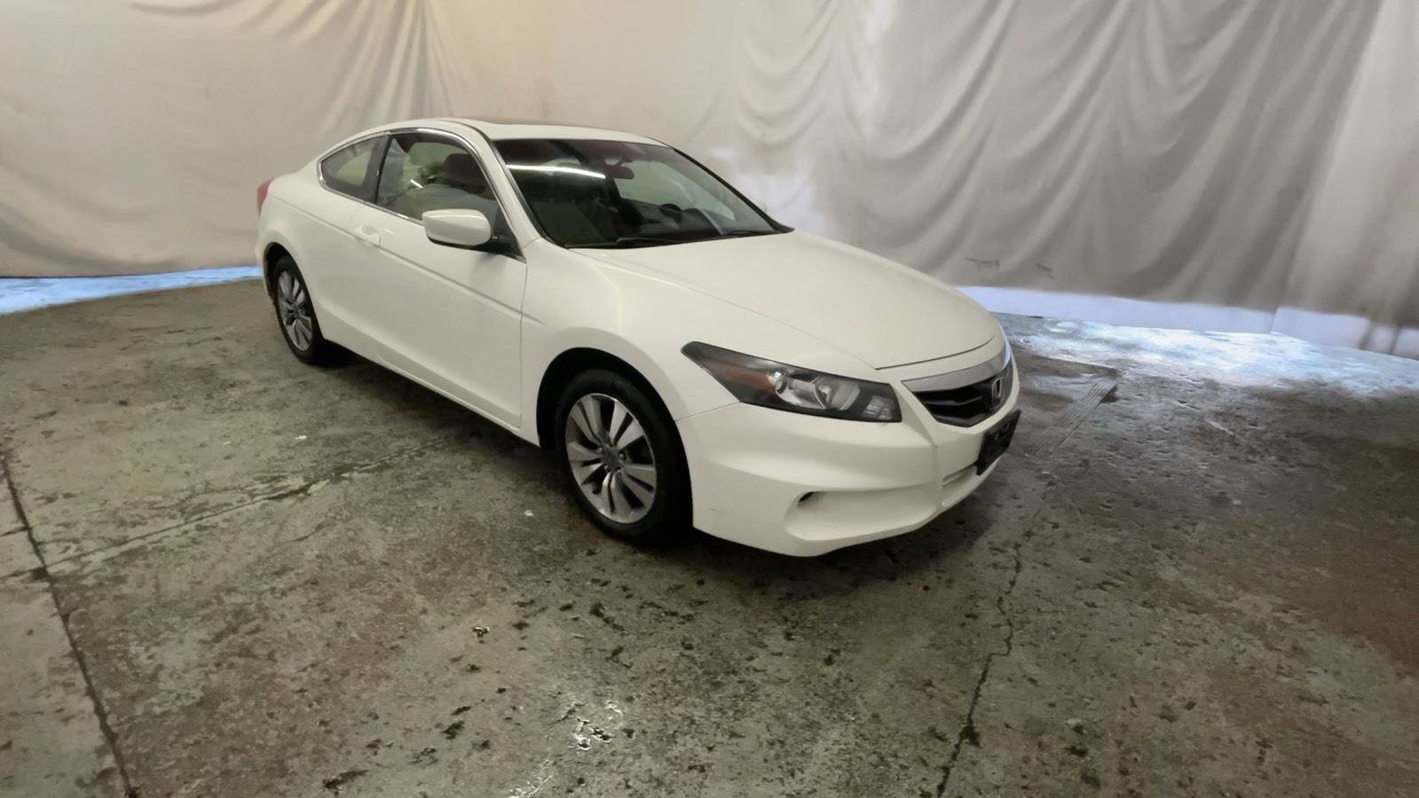 Used 2012 Honda Accord EX-L image 2