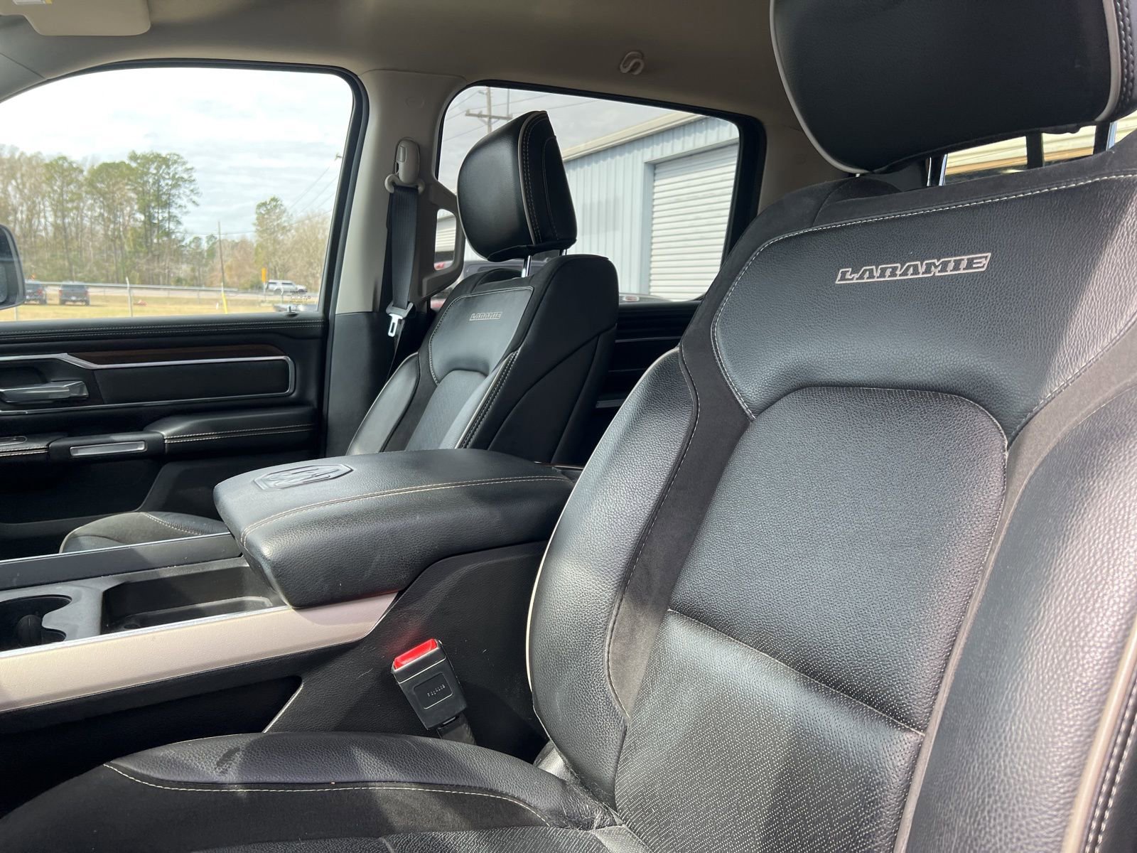 Used 2022 RAM 1500 Laramie image 8