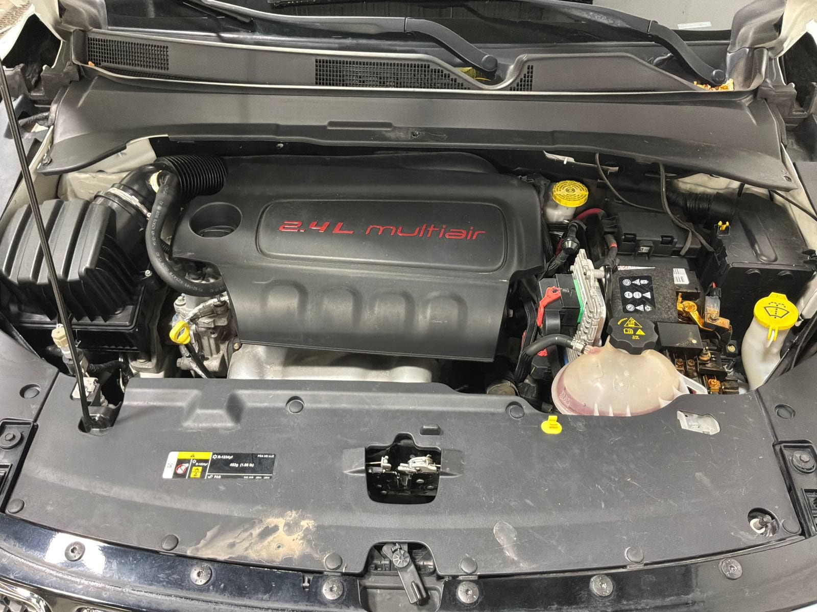 Used 2018 Jeep Compass Latitude w/ Popular Equipment Group AWD/4WD image 13