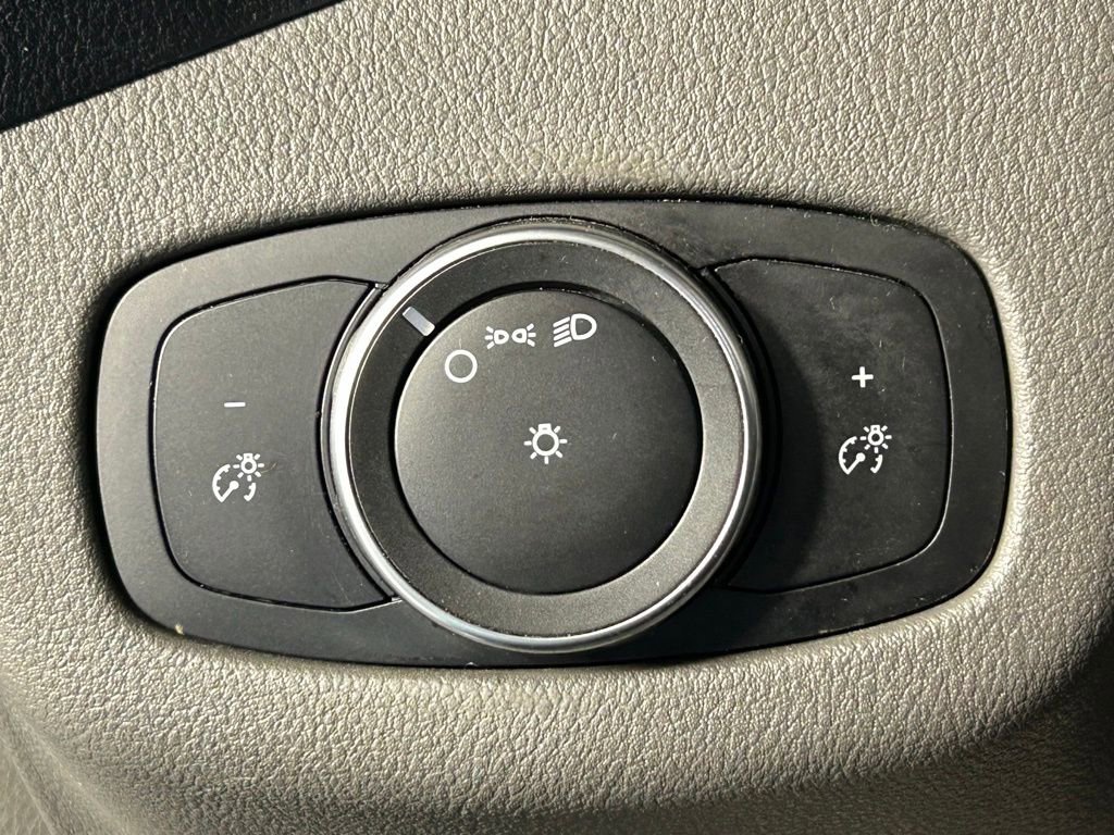 Used 2019 Ford Transit Connect XL image 23