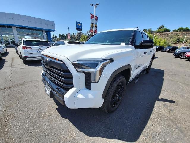 Used 2026 Toyota Tundra Limited AWD/4WD image 4