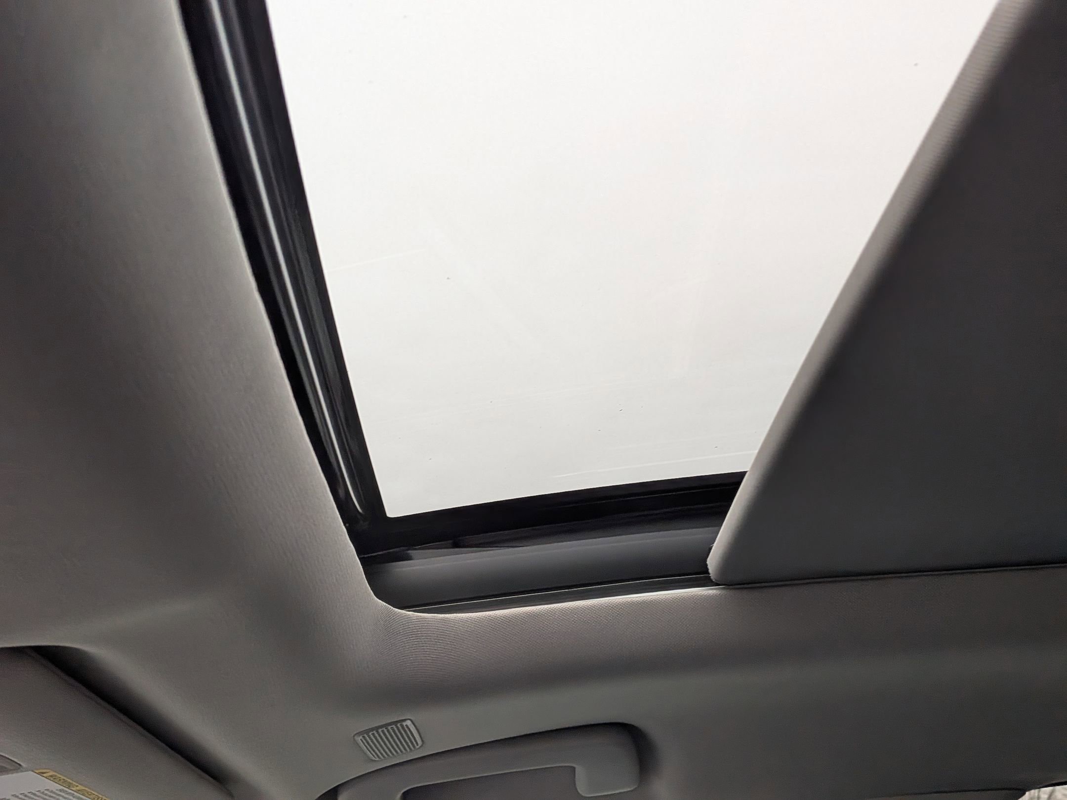 Used 2024 Toyota Grand Highlander Limited image 32