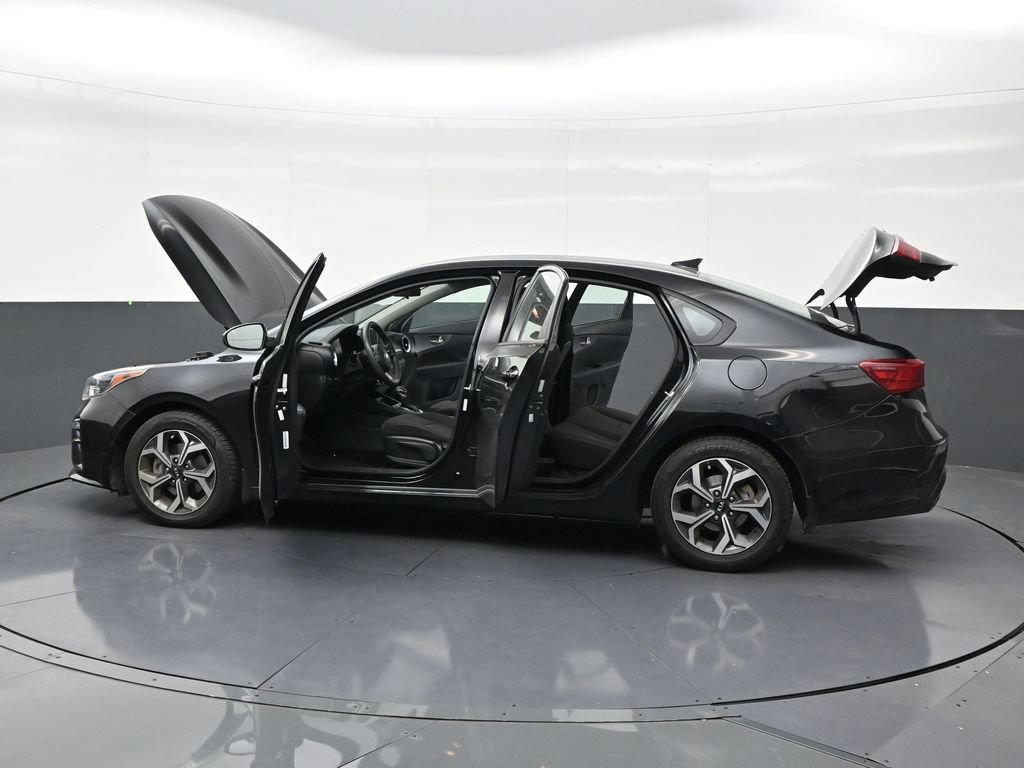 Used 2020 Kia Forte LXS FWD image 30