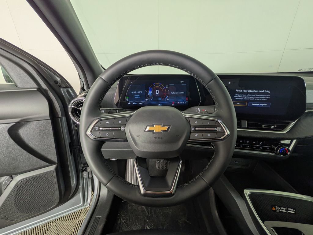 New 2026 Chevrolet Equinox LT w/ Convenience Package II image 19