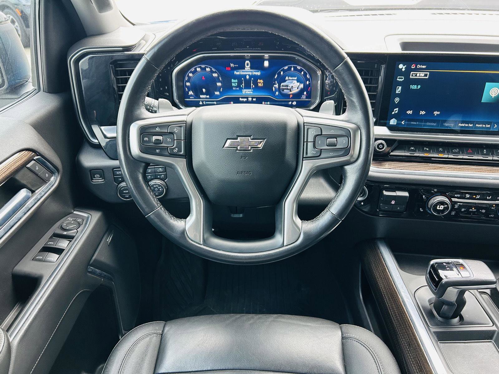 Used 2022 Chevrolet Silverado 1500 LT Trail Boss w/ LT Trail Boss Premium Package image 19