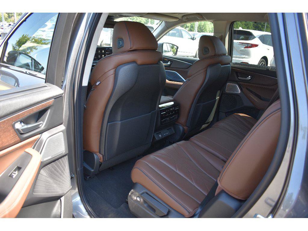 New 2026 Acura MDX w/ Advance Package AWD/4WD image 31