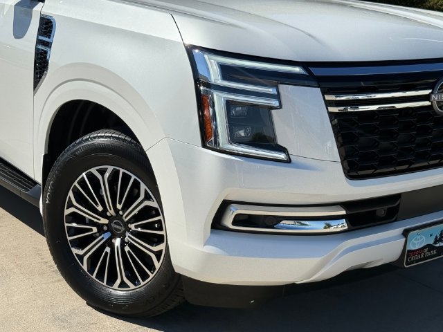 Used 2026 Nissan Armada SL w/ Captain's Chari Seat Package RWD image 4