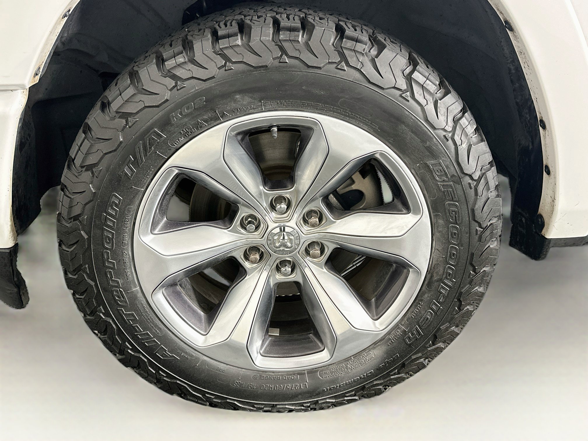 Used 2019 RAM 1500 Limited RWD image 11