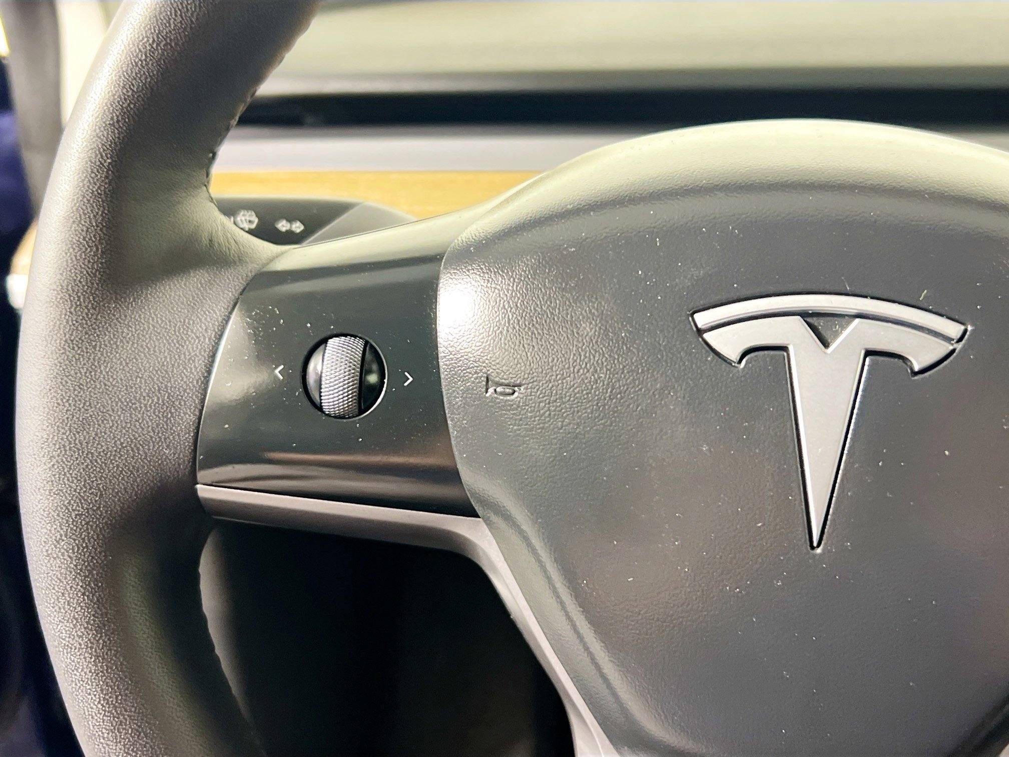 Used 2023 Tesla Model 3 Standard Range RWD image 18