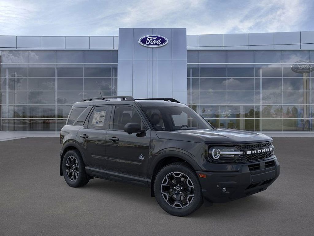 New 2025 Ford Bronco Sport Outer Banks w/ Outer Banks Tech Package+ AWD/4WD image 7