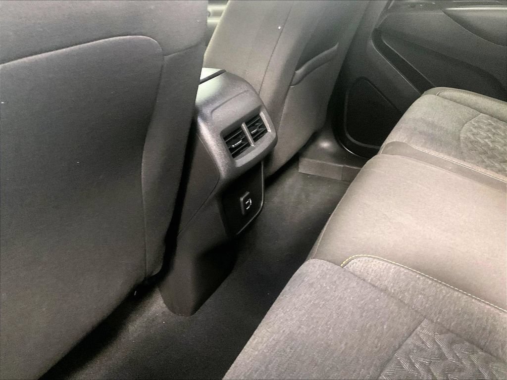Used 2023 Chevrolet Equinox LT AWD/4WD image 27