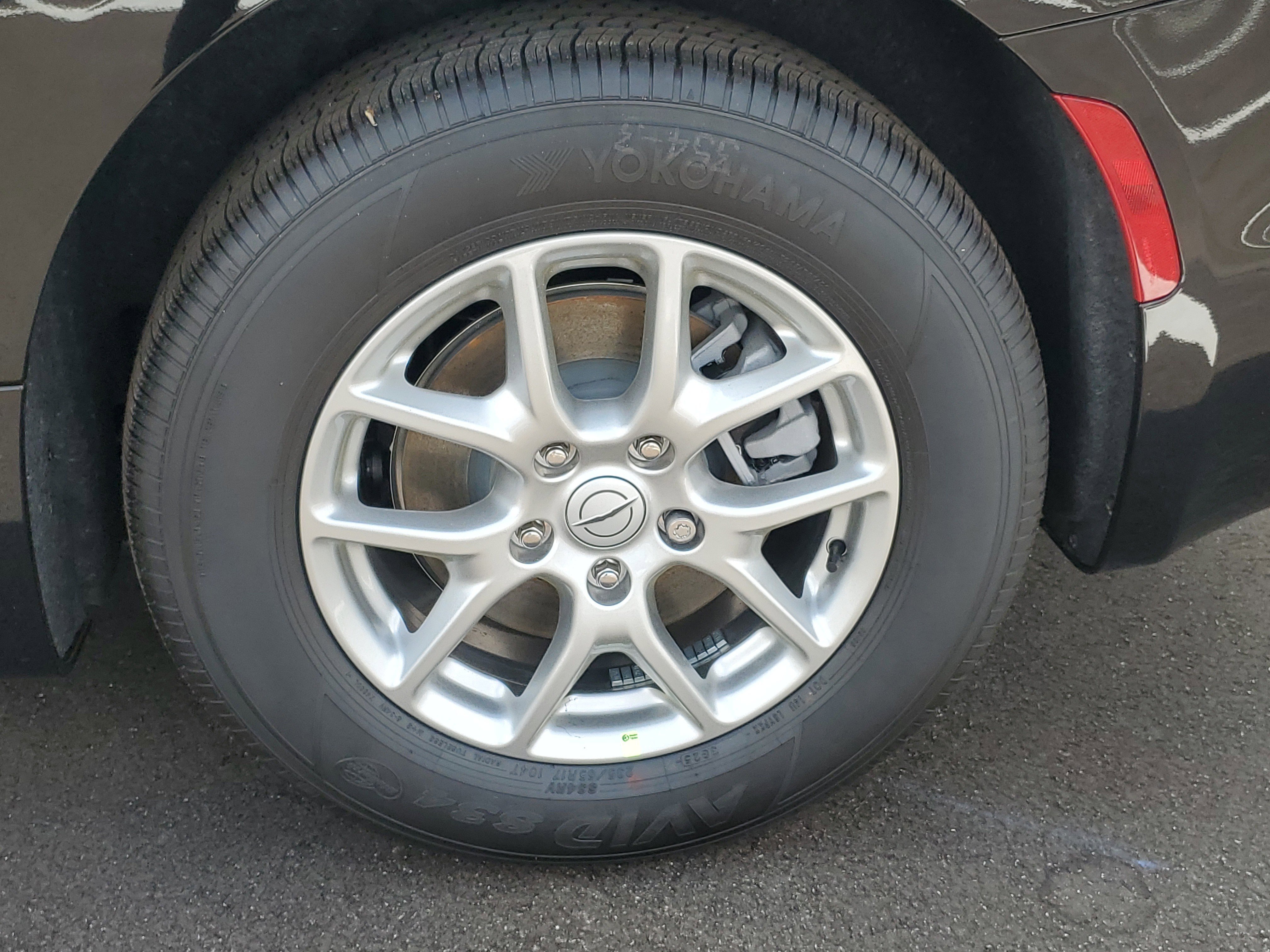 New 2026 Chrysler Pacifica Select image 5