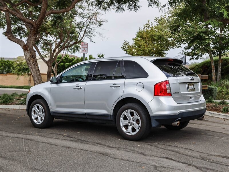Used 2014 Ford Edge SEL w/ Equipment Group 204A FWD image 4