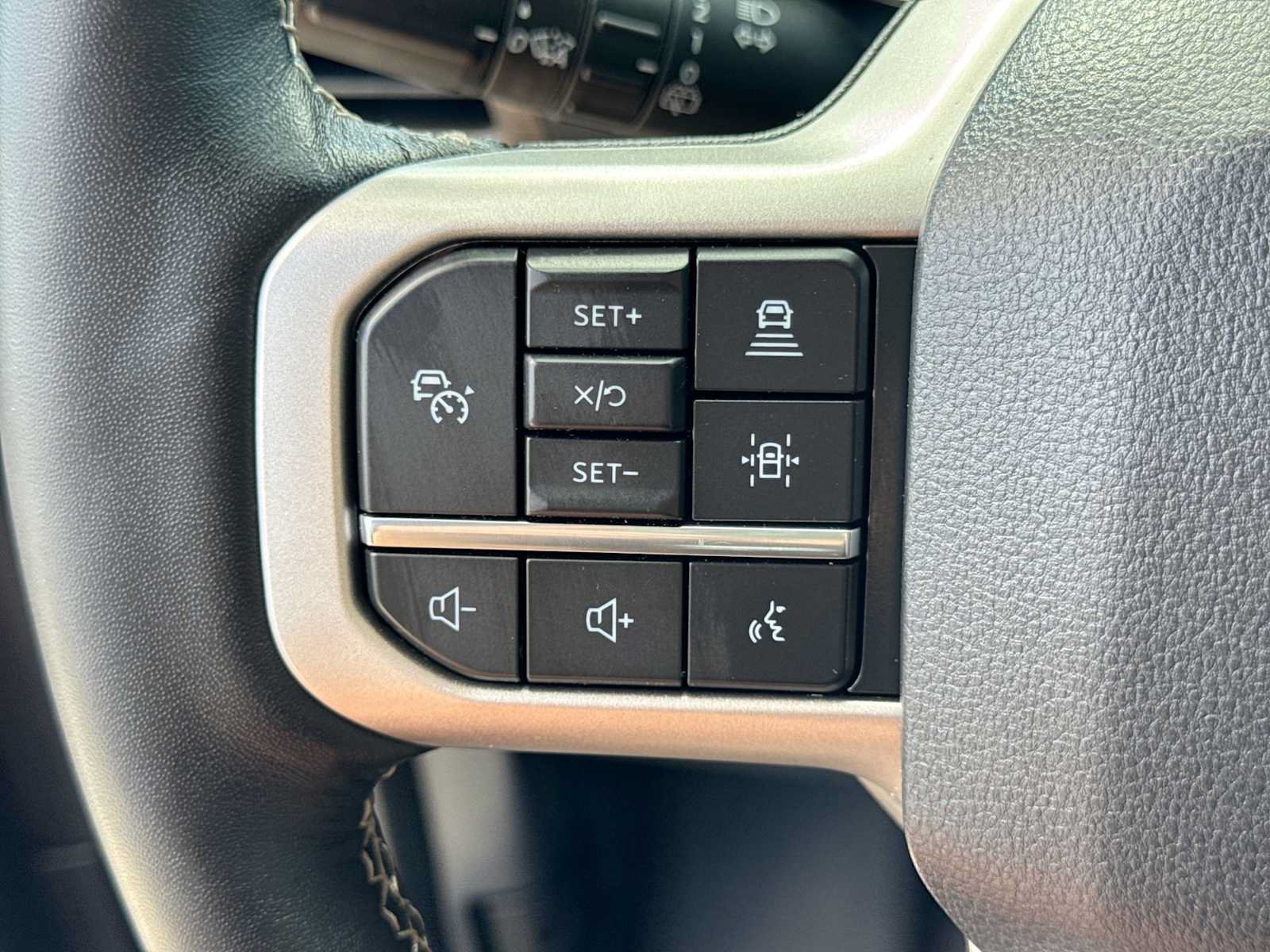 Certified 2022 Ford Expedition Max Limited RWD image 25
