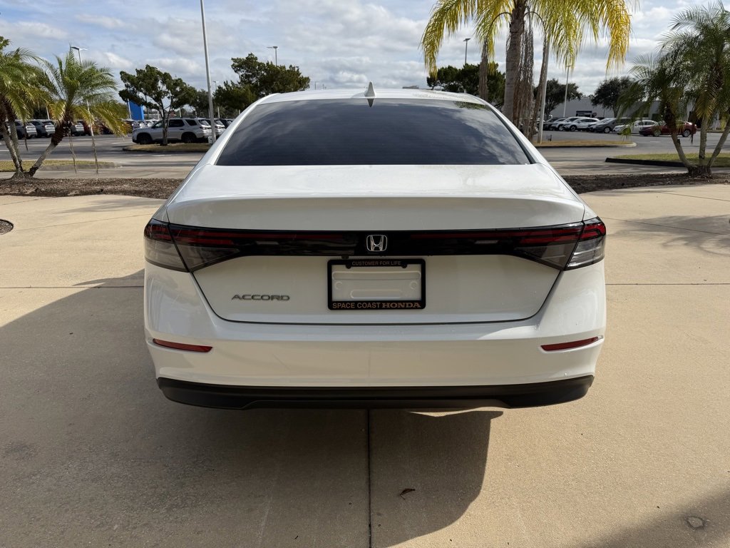 Certified 2024 Honda Accord EX image 5