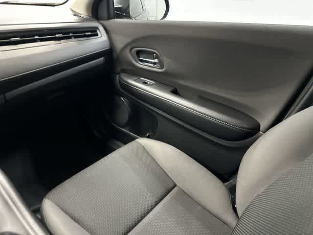 Used 2020 Honda HR-V LX image 13