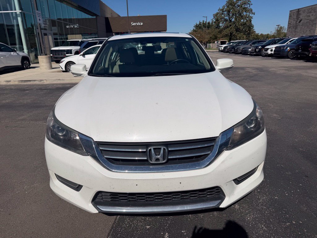 Used 2015 Honda Accord EX-L image 2
