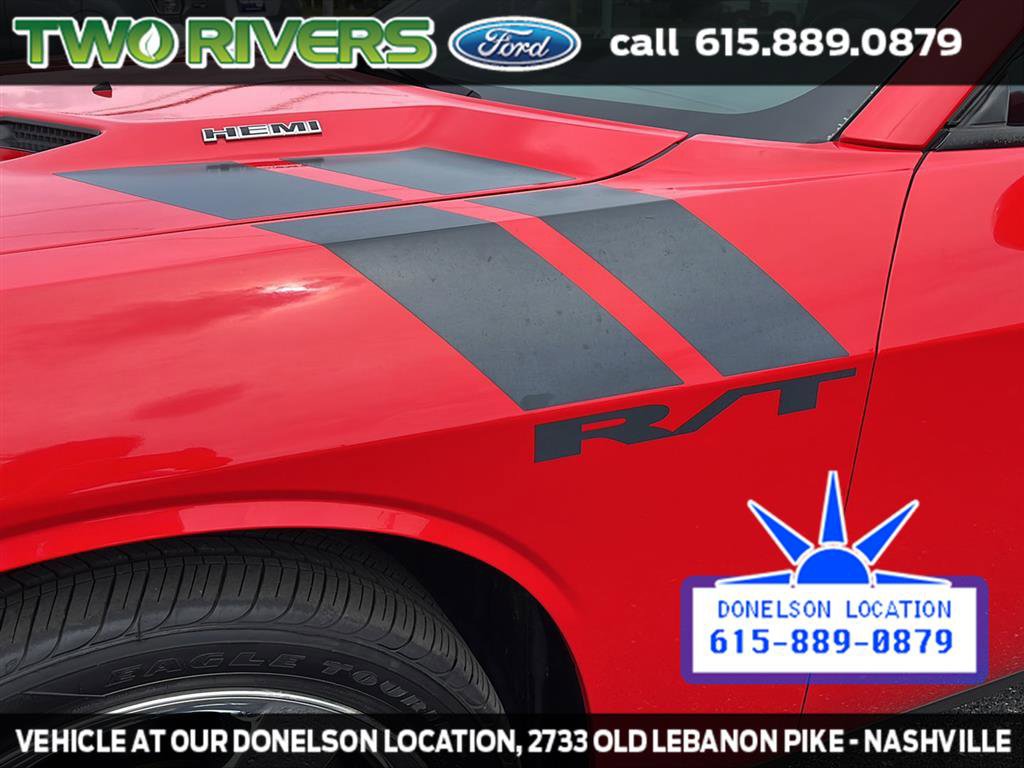 Used 2010 Dodge Challenger R/T RWD image 6