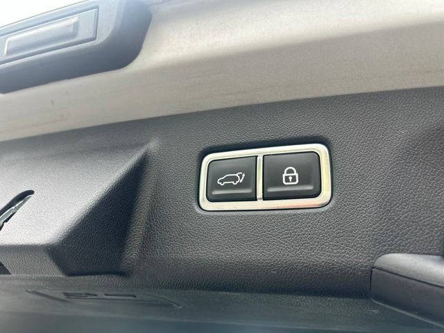 Used 2023 Kia Sorento SX AWD/4WD image 29