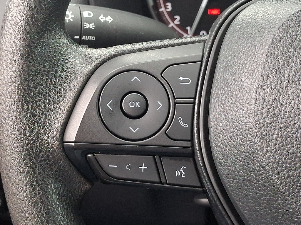 Certified 2025 Toyota RAV4 XLE AWD/4WD image 20