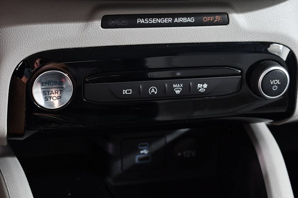 Used 2023 Ford Escape Active w/ Tech Pack #2 AWD/4WD image 29