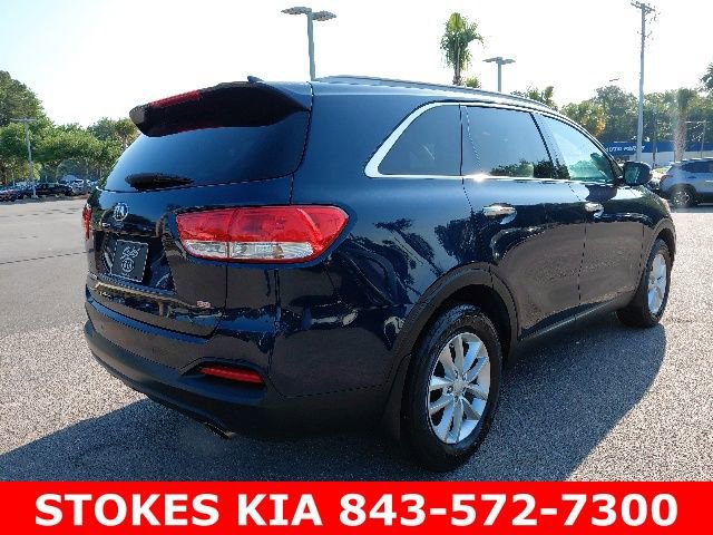 Used 2016 Kia Sorento LX w/ LX Convenience Package FWD image 5