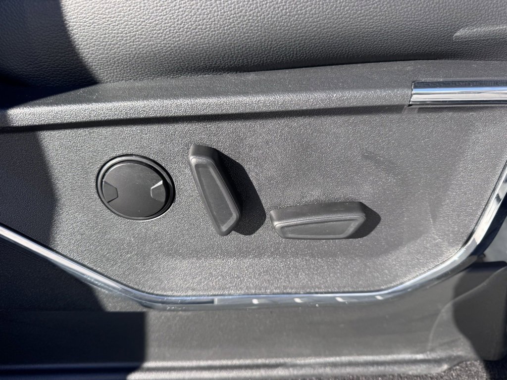 Used 2024 Ford F250 Lariat image 27