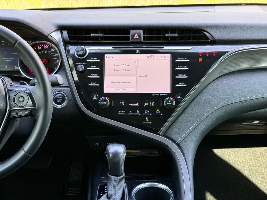 Used 2020 Toyota Camry XSE FWD image 27