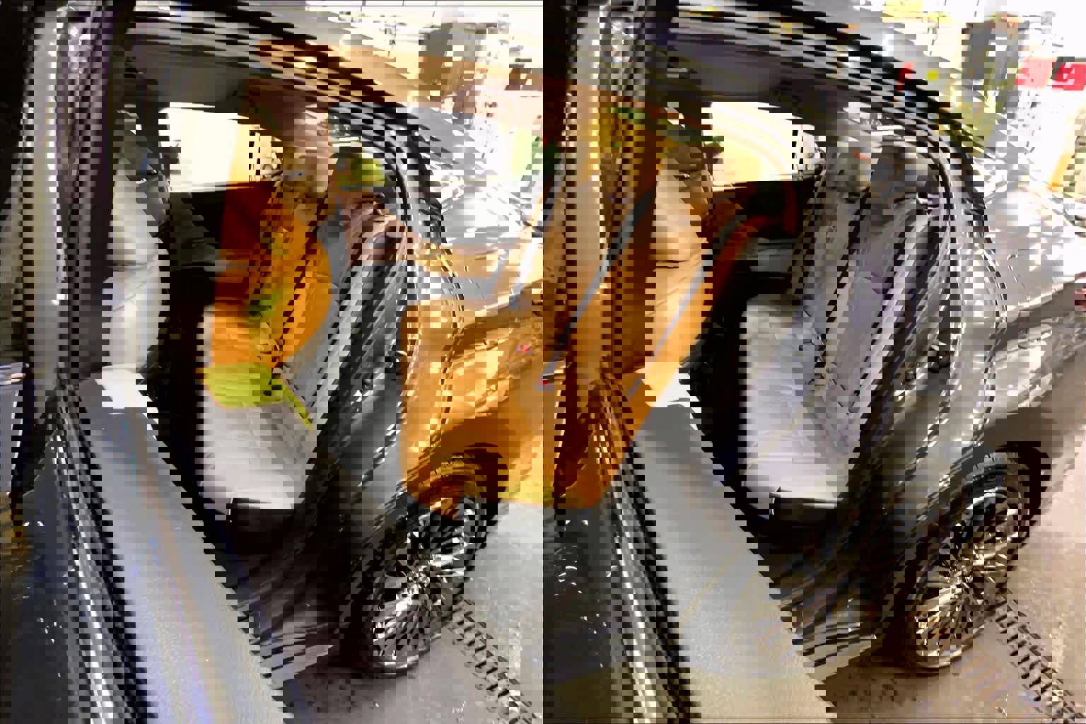 Used 2025 Lexus ES 300h w/ Luxury Package image 20