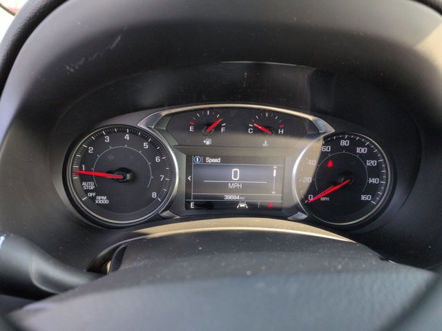 Used 2023 GMC Terrain SLE w/ Driver Convenience Package image 11