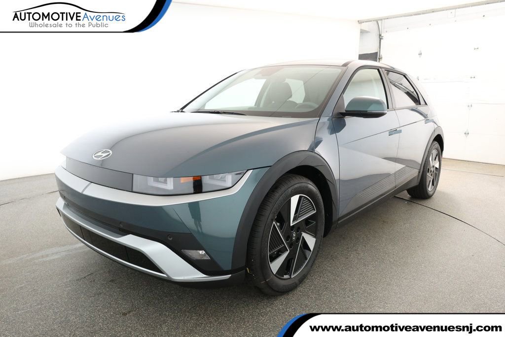 Used 2025 Hyundai Ioniq 5 SE