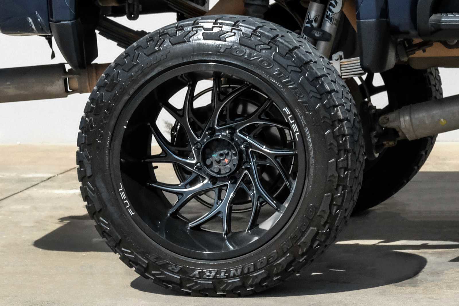 Used 2023 GMC Sierra 2500 Denali w/ Denali Ultimate Package image 60