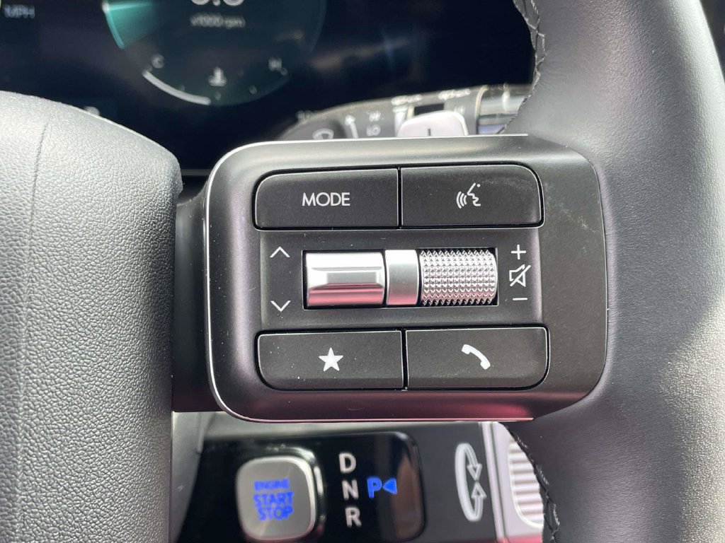 Used 2026 Hyundai Palisade Limited FWD image 18