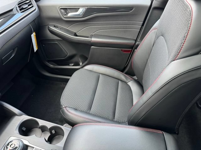 New 2026 Ford Escape ST-Line Select w/ Tech Pack #1 AWD/4WD image 21