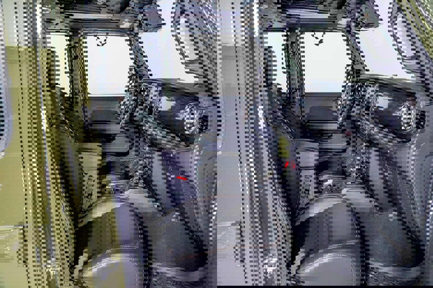 Used 2023 Jeep Wrangler Unlimited Rubicon 392 w/ Xtreme Recon 35" Tire Package image 31