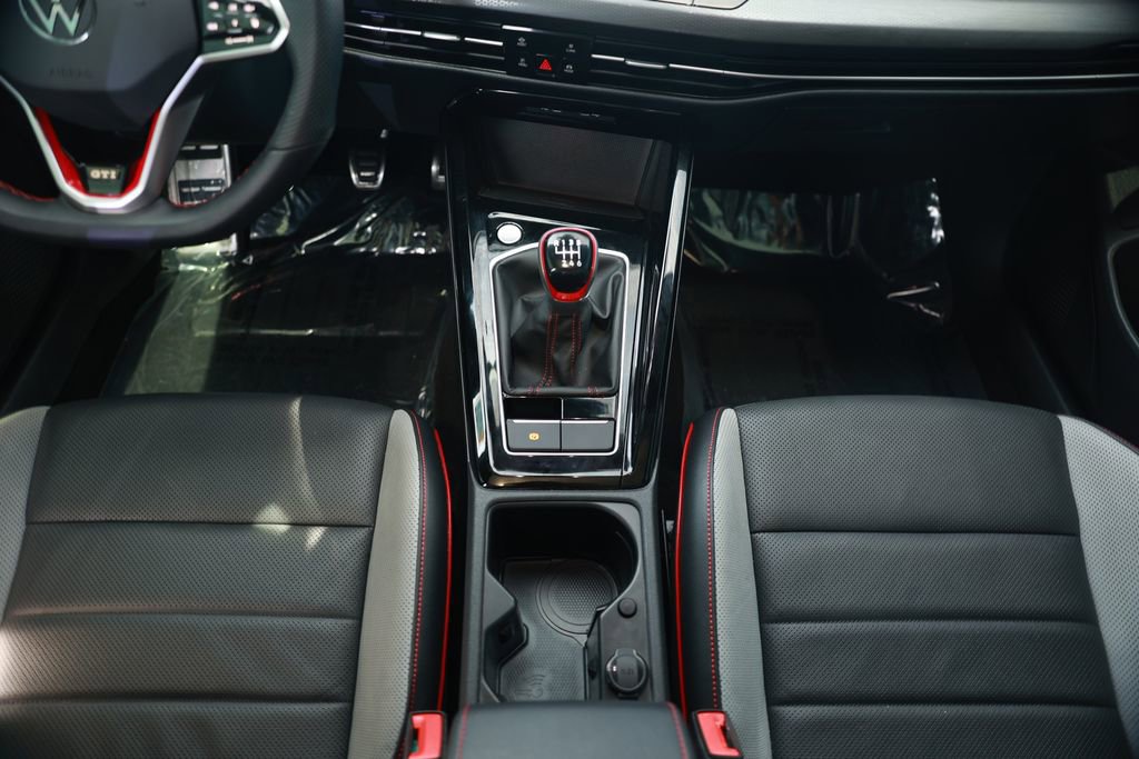 Used 2023 Volkswagen GTI Autobahn FWD image 31