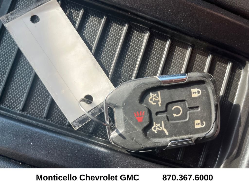 Used 2019 Chevrolet Suburban Premier AWD/4WD image 26