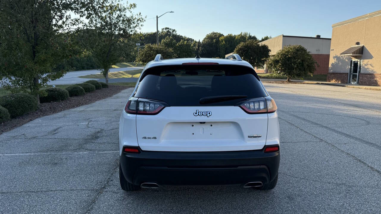 Used 2019 Jeep Cherokee Latitude Plus image 6