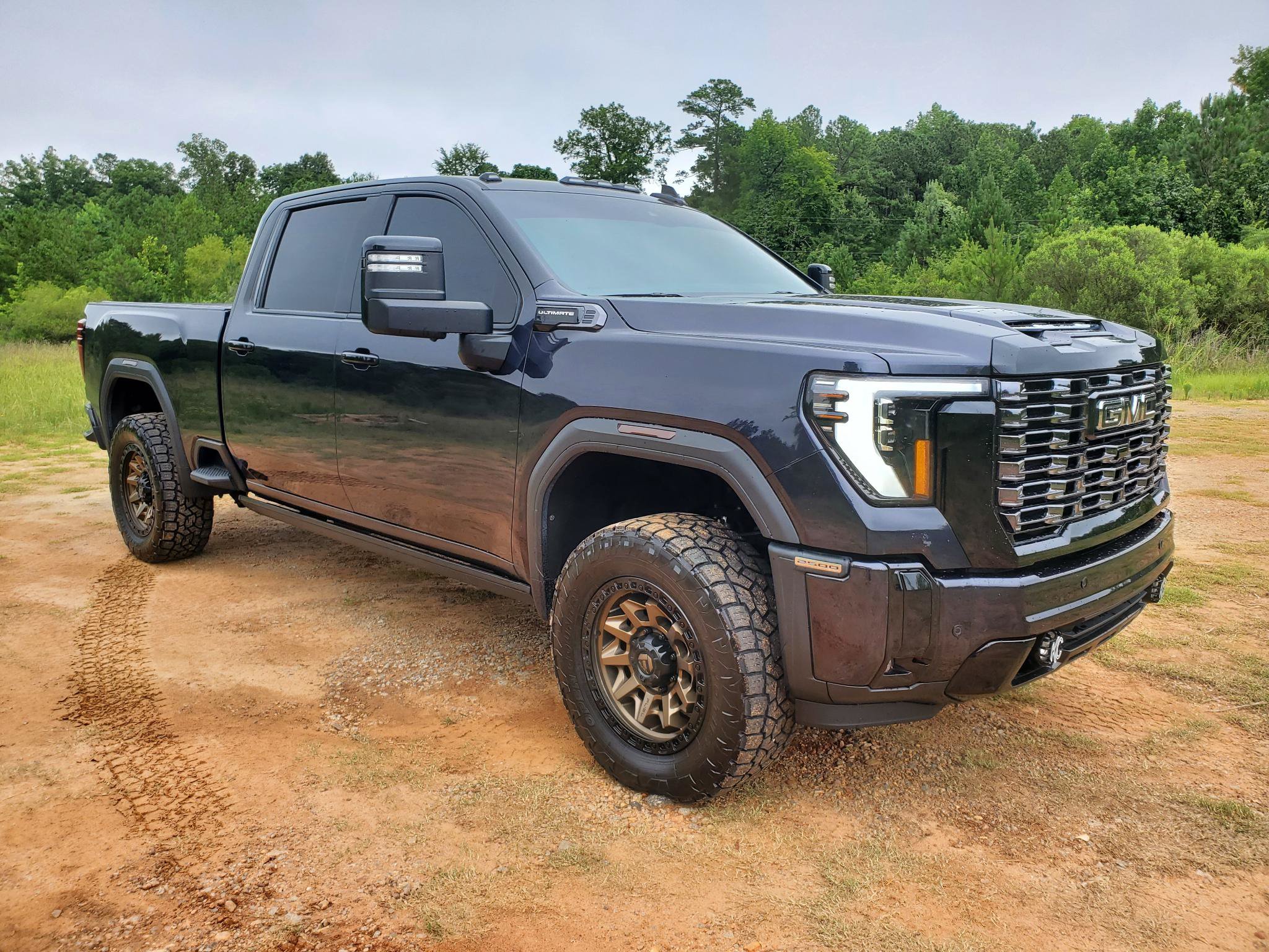 Used 2025 GMC Sierra 2500 Denali Ultimate AWD/4WD image 24
