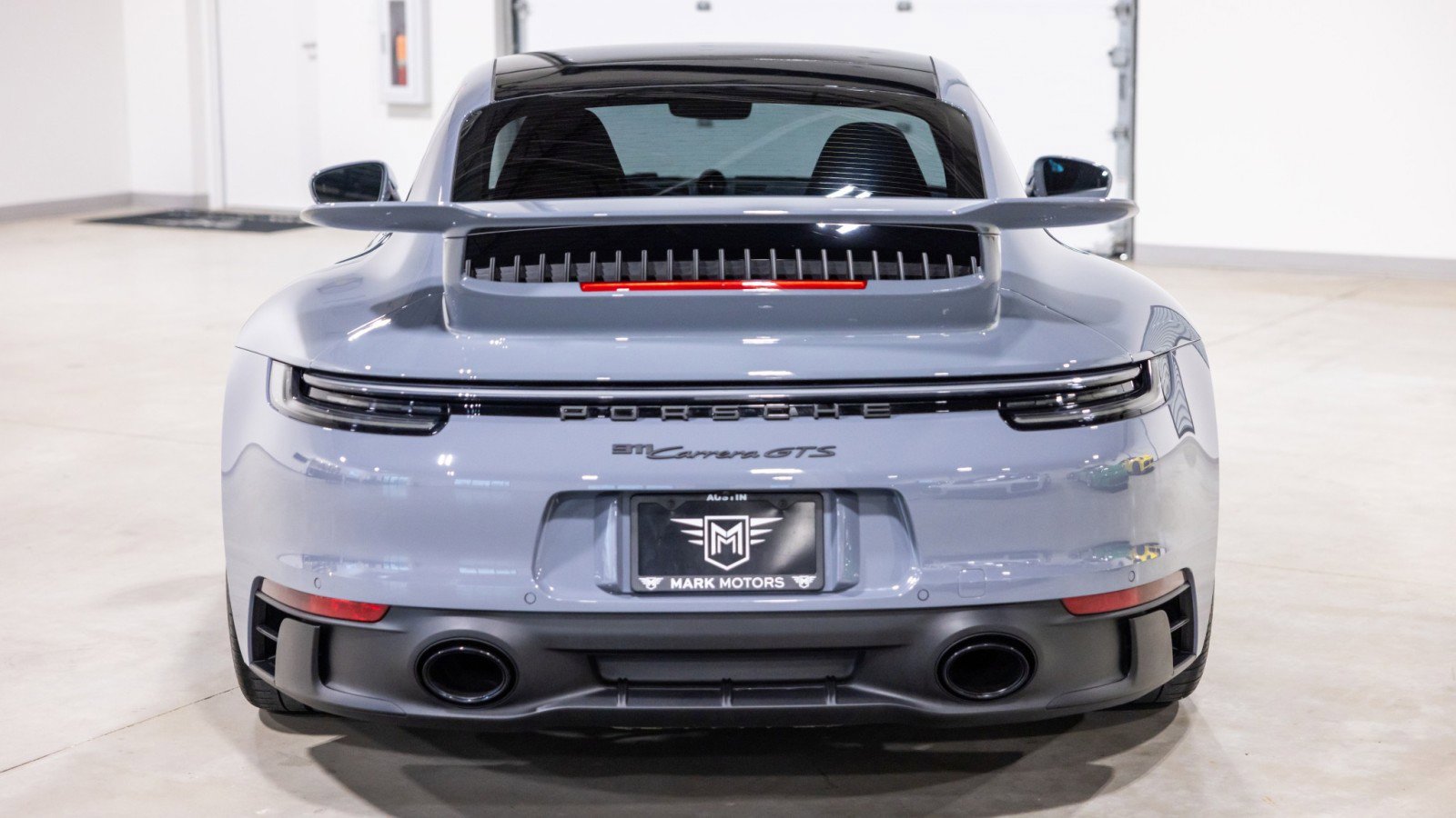 Used 2024 Porsche 911 Carrera GTS w/ Premium Package image 8