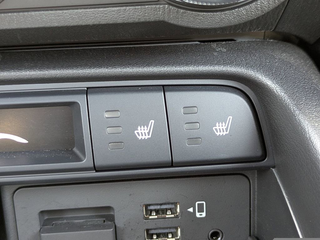 Used 2023 MAZDA MX-5 Miata Grand Touring w/ Weather Package image 17