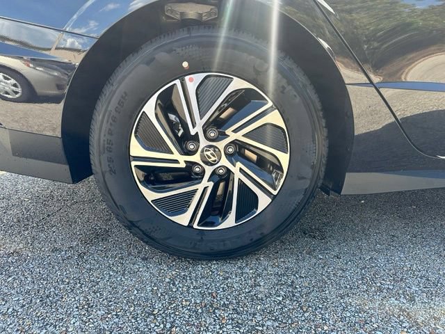 New 2026 Hyundai Sonata Blue FWD image 2