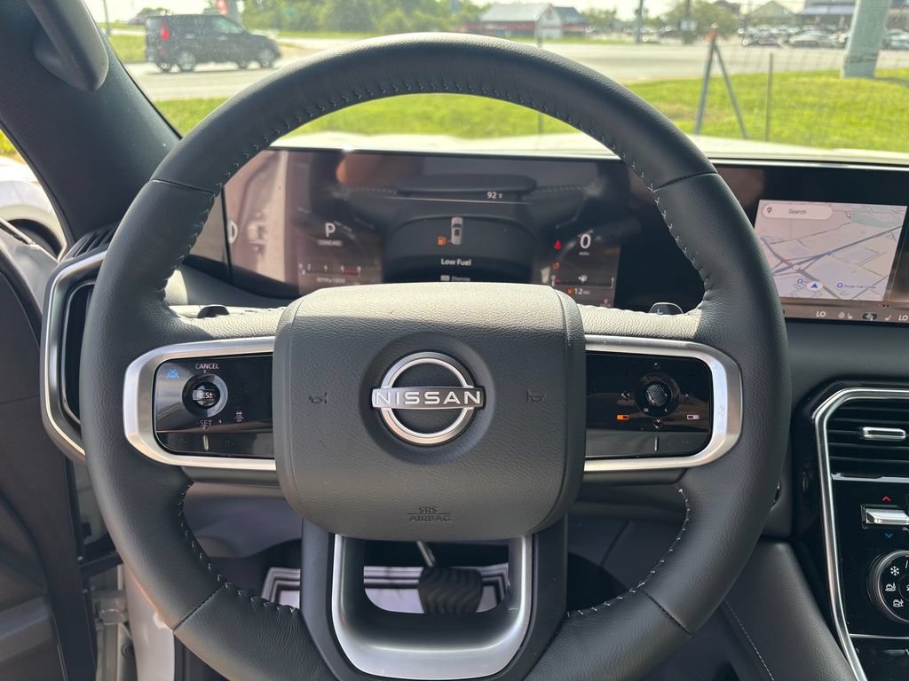 New 2025 Nissan Armada SL w/ Captain's Chari Seat Package AWD/4WD image 8