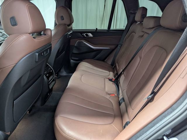 Used 2022 BMW X5 xDrive45e w/ Executive Package AWD/4WD image 9