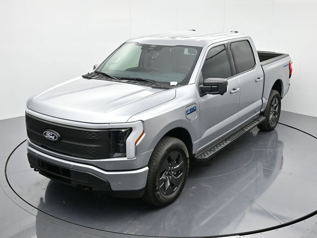 New 2025 Ford F150 Lightning Flash image 31